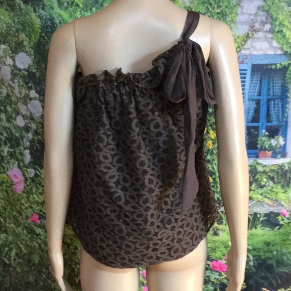 LEONA by Lauren Leonard 1-shoulder lacy lined top - Picture 4 of 5